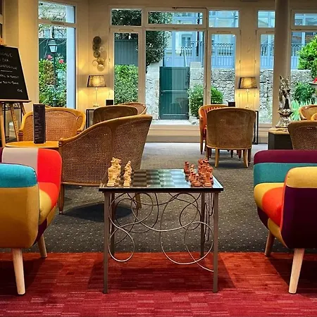 Grand De Courtoisville - Piscine & Spa, The Originals Relais Szálloda 4*