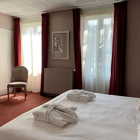 Grand De Courtoisville - Piscine & Spa, The Originals Relais 4* Saint Malo