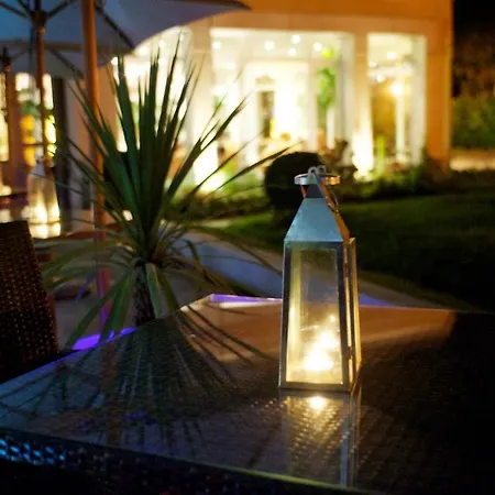Grand De Courtoisville - Piscine & Spa, The Originals Relais Saint Malo